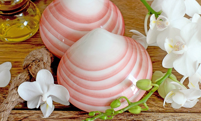 Massage-aux-coquillage-polynesiens